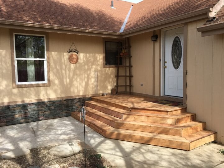 A home foundation project on a manufactured home using Stratford faux stone panels.