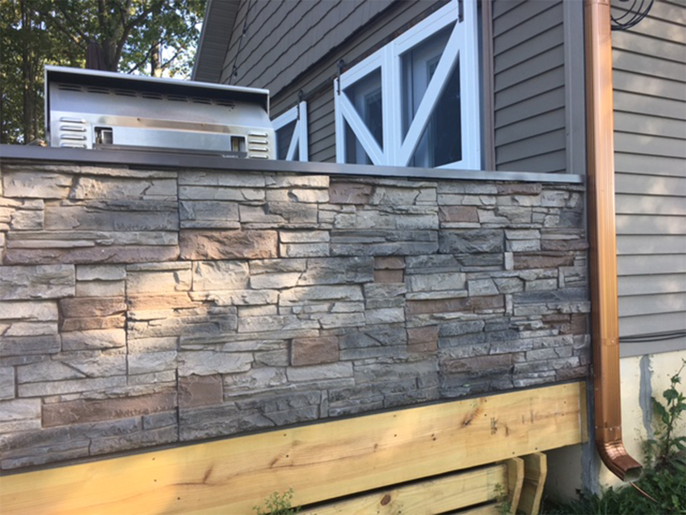 Kenai Stacked Stone Backyard Accent Wall