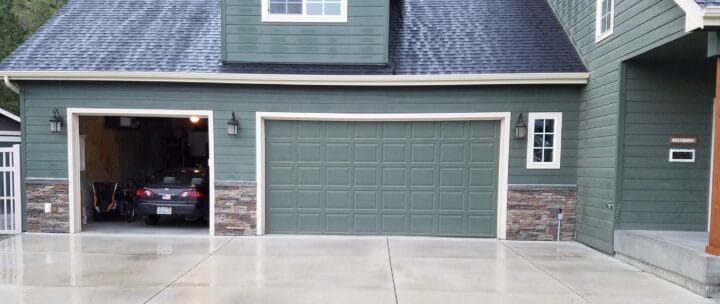 A garage wainscoting project completed using our Kenai Stacked Stone panels.