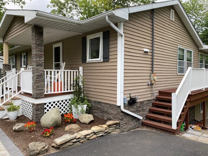 David’s DIY Wainscoting