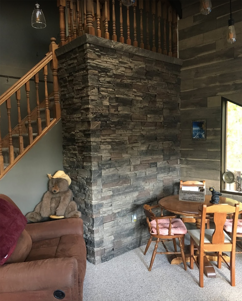 home accent wall, faux stone interior wall