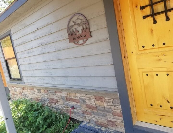 A DIY home skirting project using Desert Sunrise Stacked Stone panels.