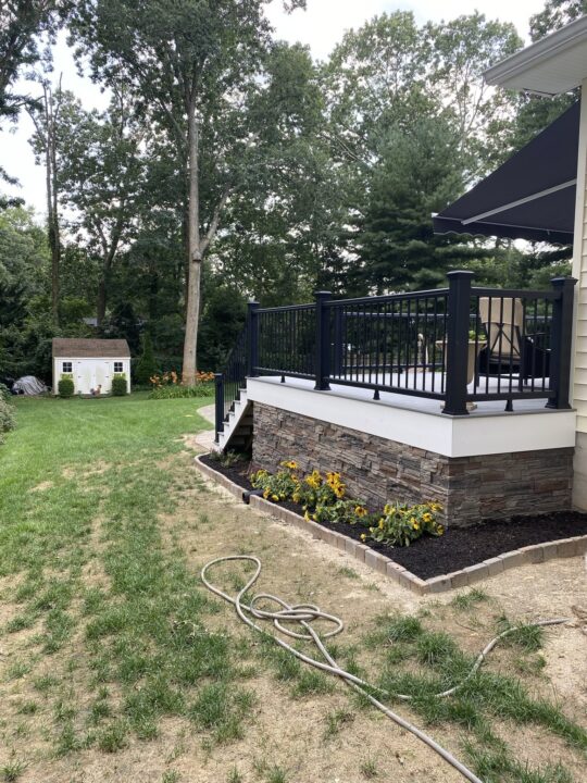 A DIY skirting and pillars project using our Kenai Stacked Stone panels.