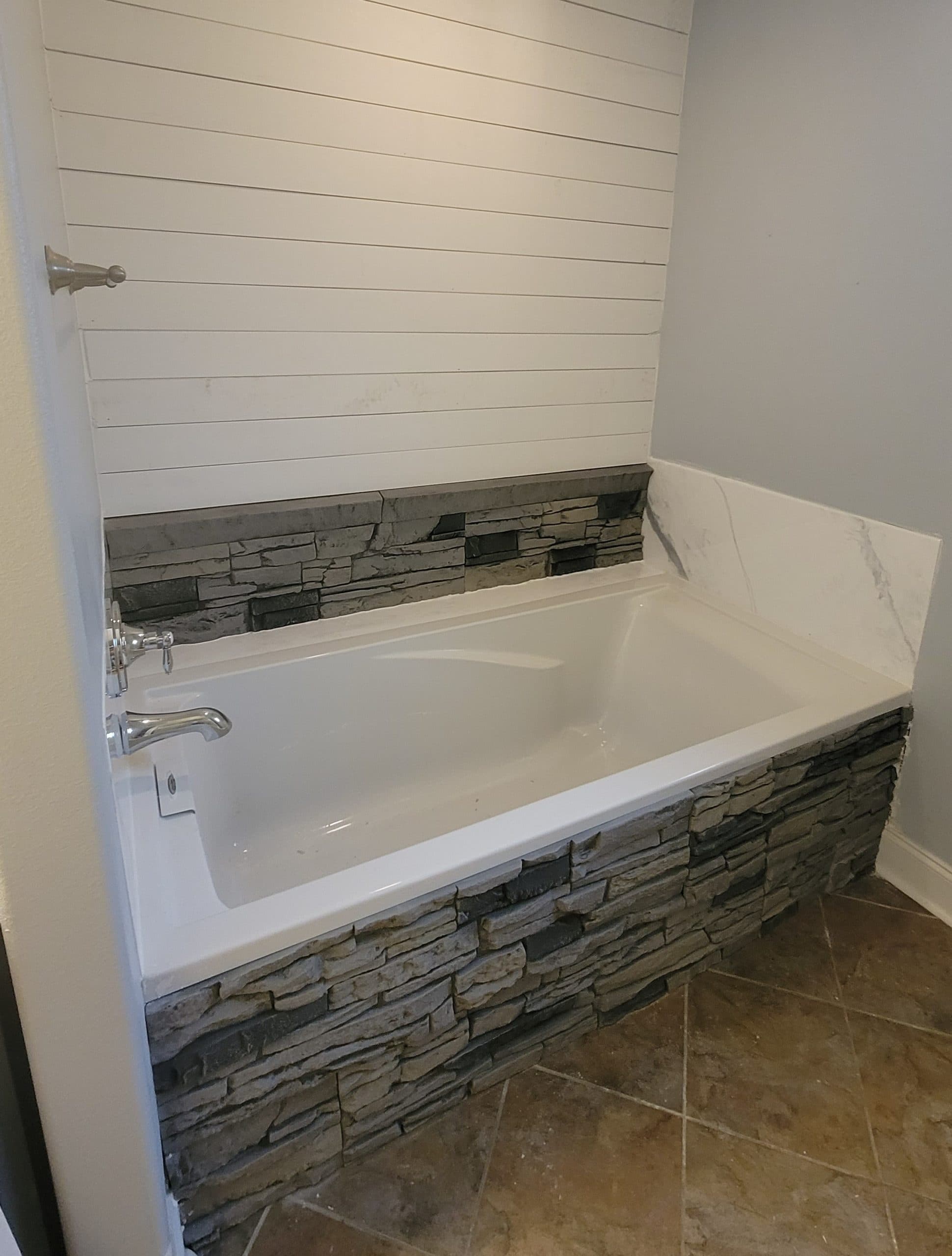 Northern Slate DIY faux stone bathtub