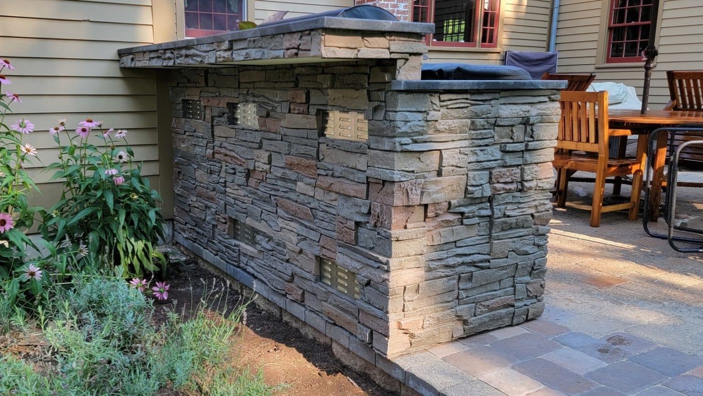 stone veneer outdoor kitchen (1)