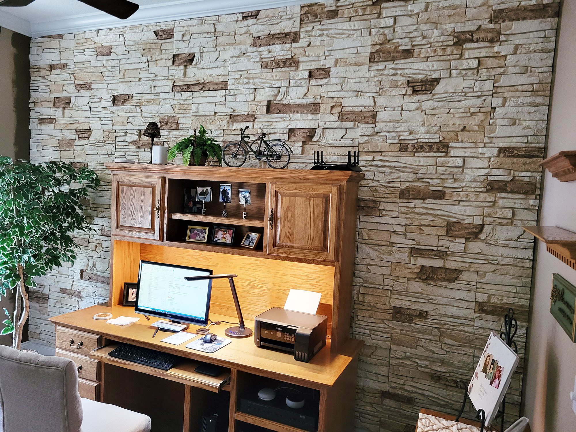 Vanilla Bean Home Office Accent Wall