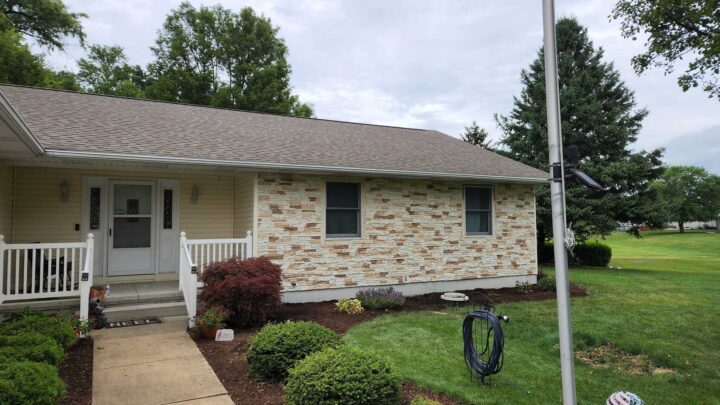 Vanilla Bean Stacked Stone Exterior Accent Wall