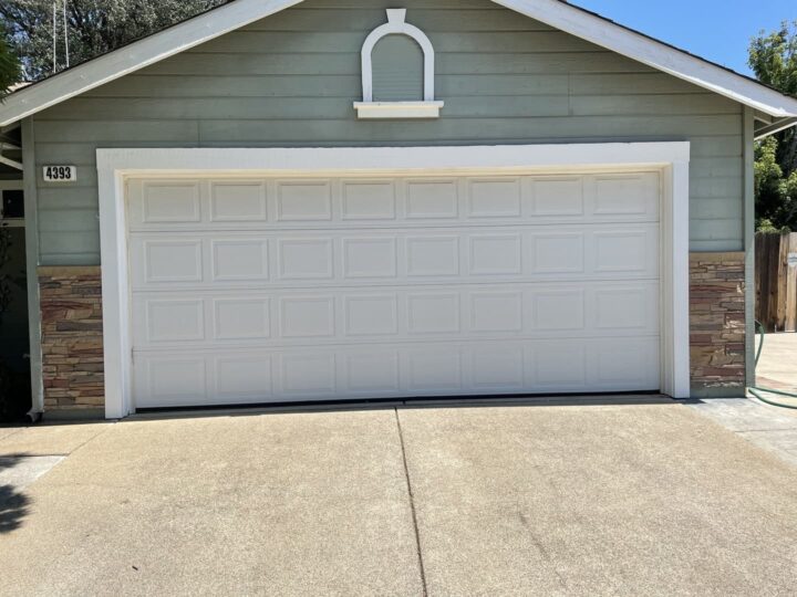 DIY Desert Sunrise Faux Stone Garage Wainscoting