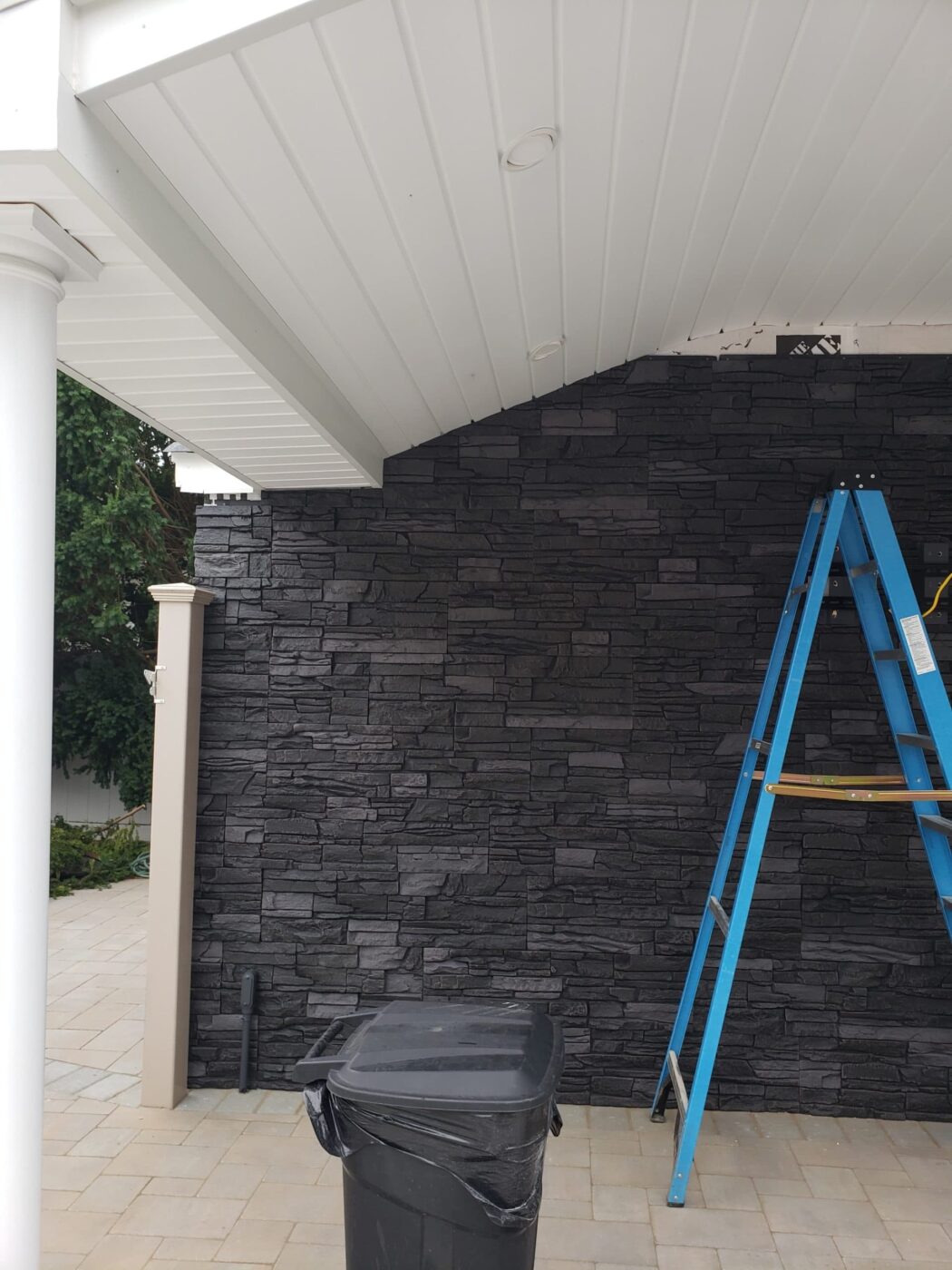 Iron Ore Stacked Stone DIY Home Siding Idea