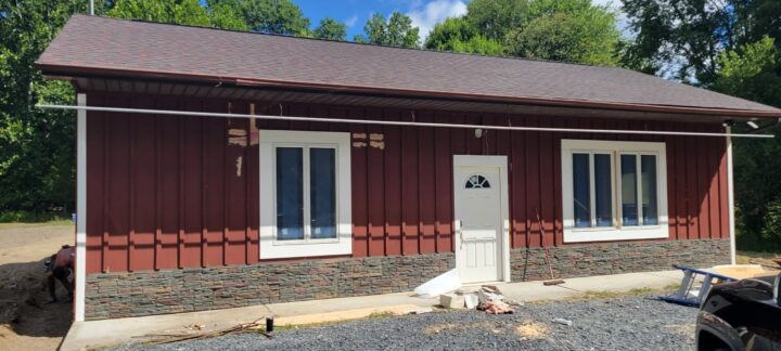 A home after a Keystone Stacked Stone skirting remodel.