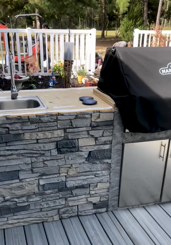 Northern Slate Faux Stone Outdoor Kitchen Project