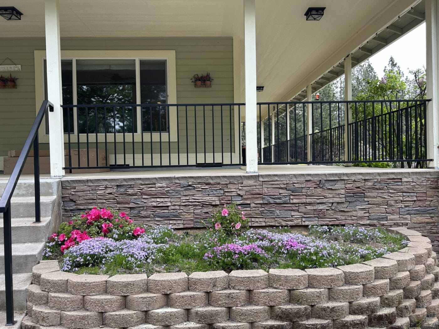 Cynthia’s Faux Stone Wainscoting Over Lattice - GenStone