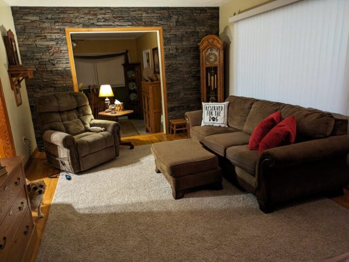 A living room accent wall idea brought to life with GenStone's Kenai Stacked Stone panels.