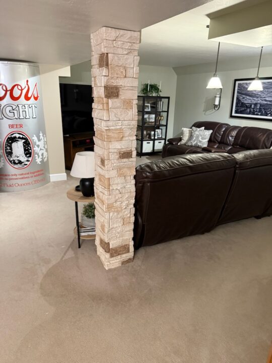 William’s Basement Pole Wrap