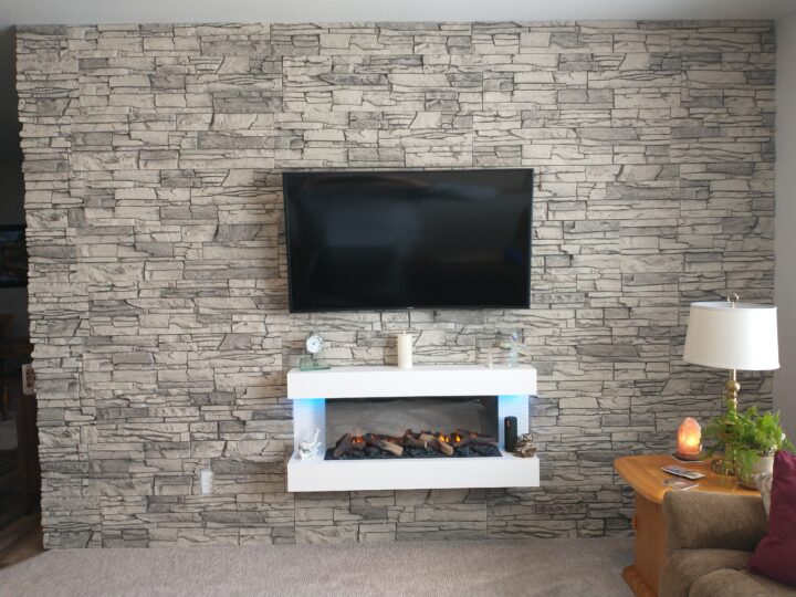 Mike’s Light Gray Accent Wall