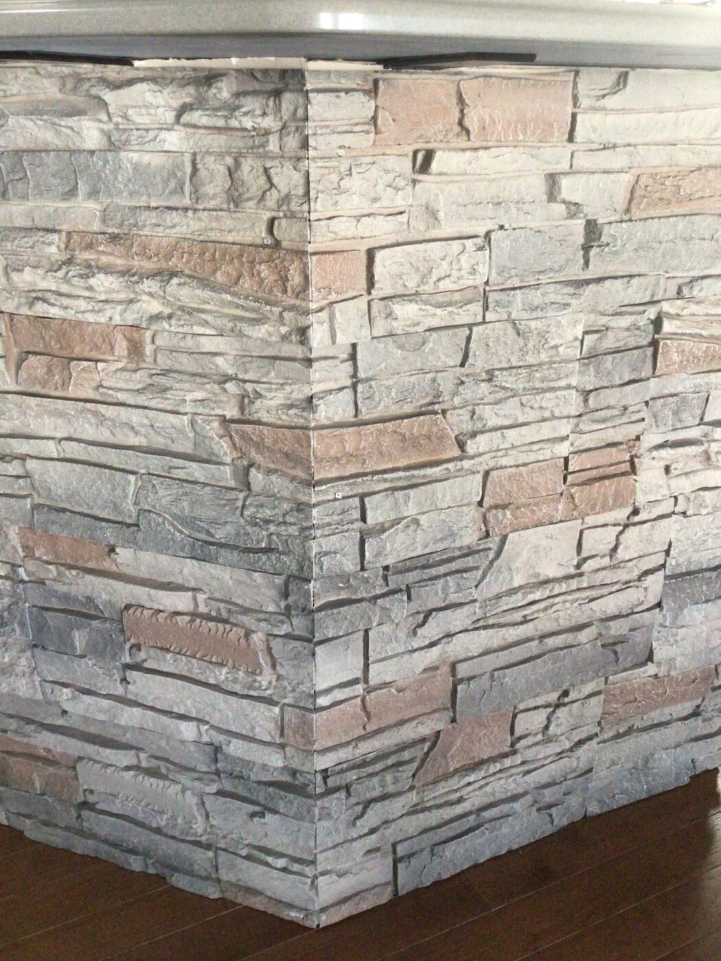 Steve's Stone Home Bar miter