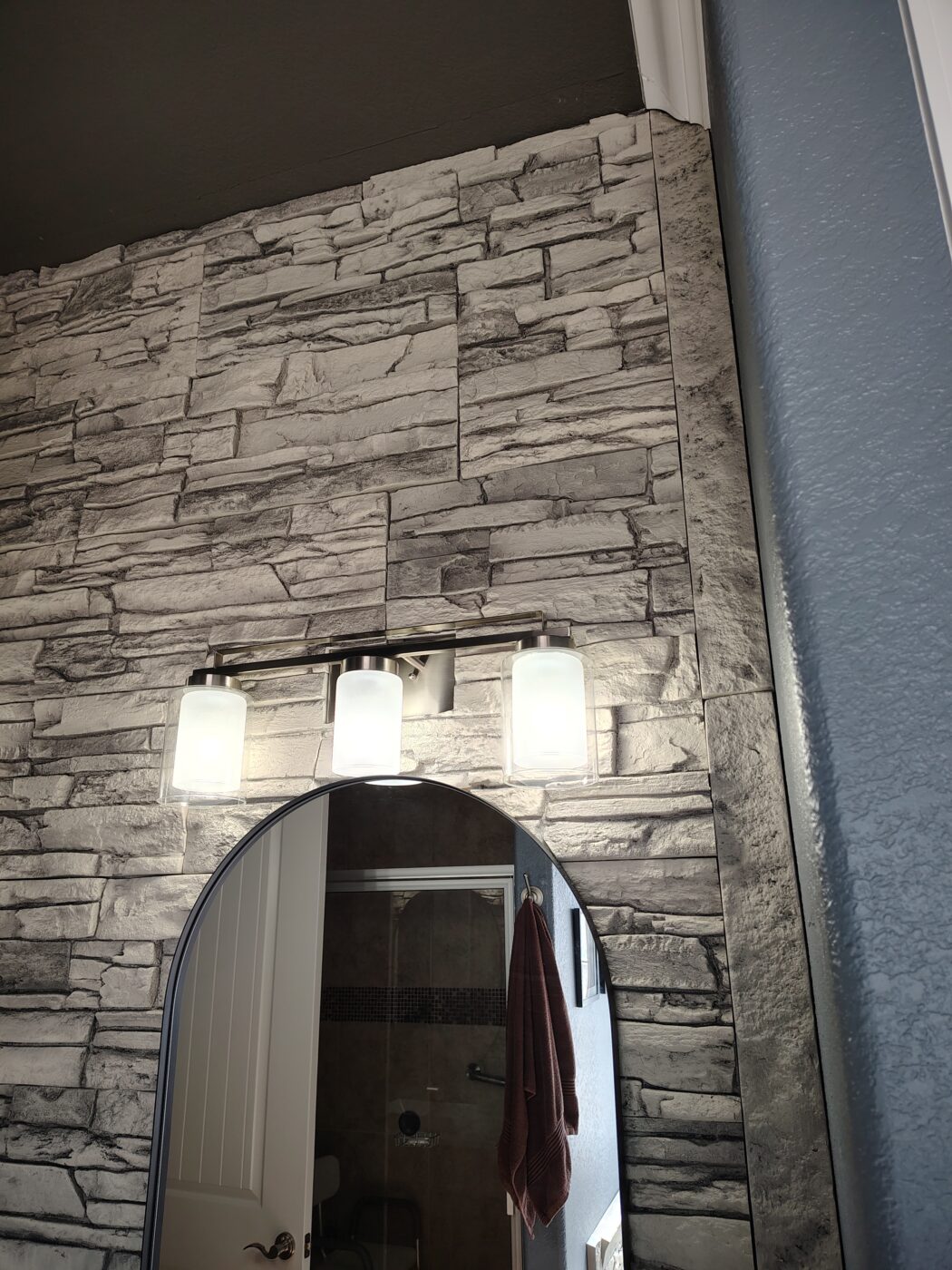Al decided to make his bathroom his oasis using GenStone's Arctic Smoke Stacked Stone panels.