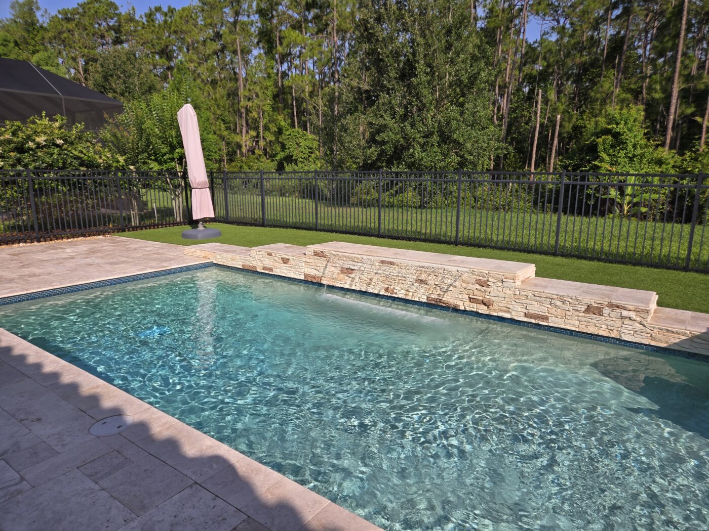 Hany decided to put GenStone's faux stone around their pool, bringing it to life.