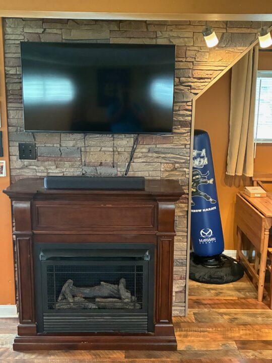 Nancy’s Beige Slate Fireplace