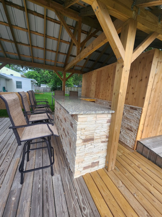 Edward’s Vanilla Bean Stone Home Bar