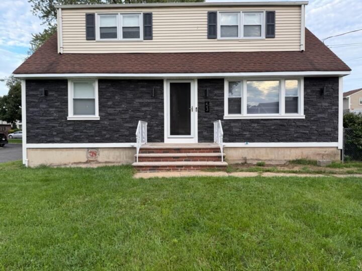 Edward’s Iron Ore Front Siding