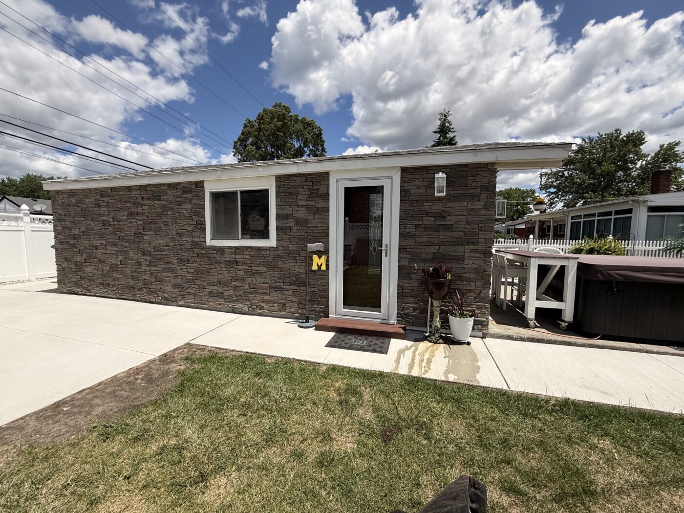 Kenai gable siding