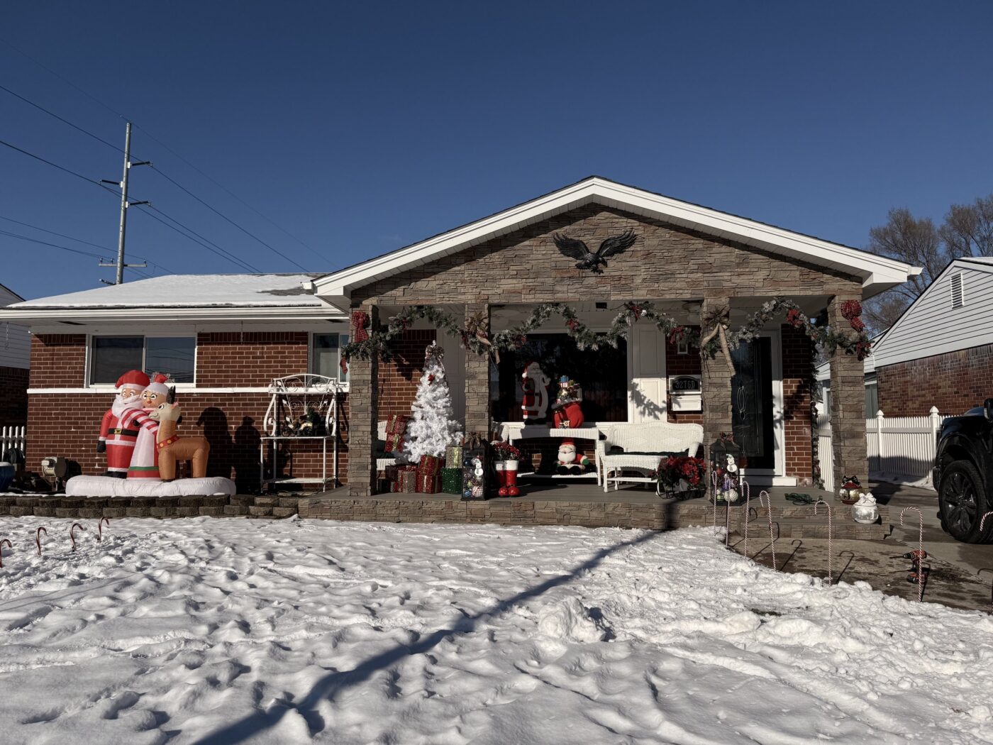 Kenai gable siding front porch