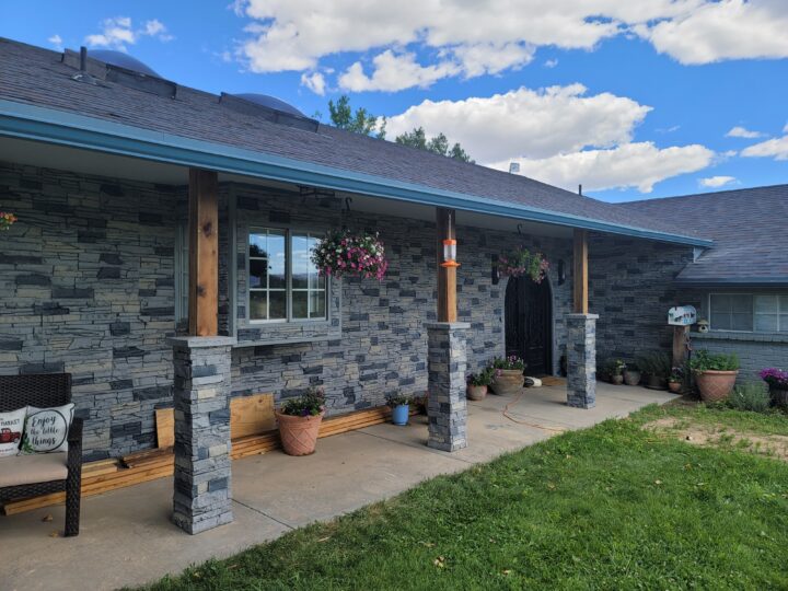 Steven’s Northern Slate Front Porch